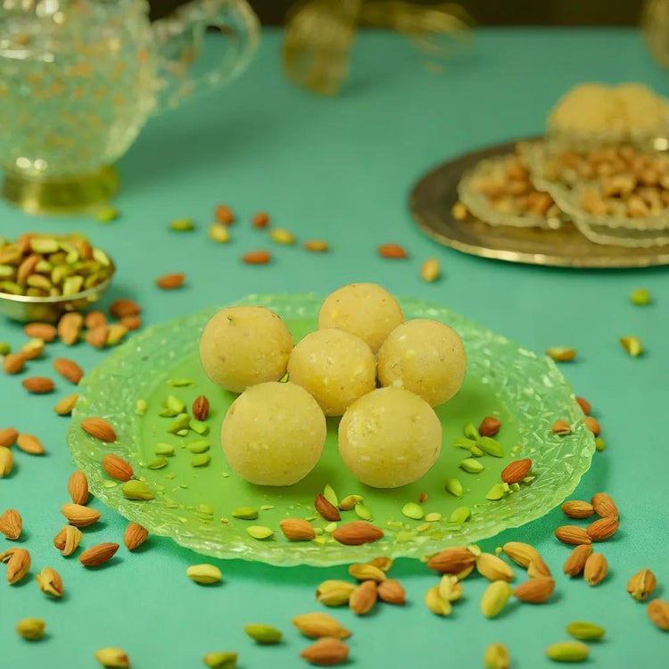 Khandeshi Daraba Ladoo (Jaggery)